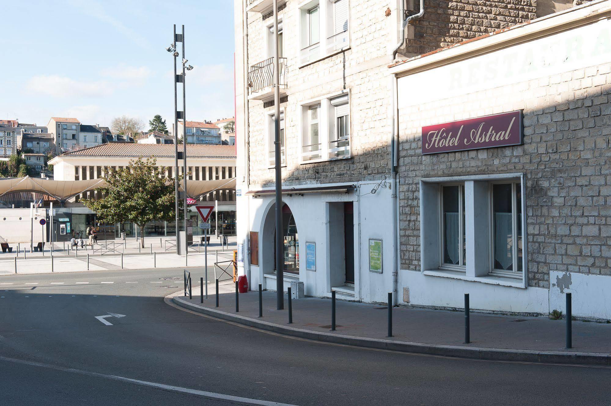 Helios Hotel Poitiers Ngoại thất bức ảnh