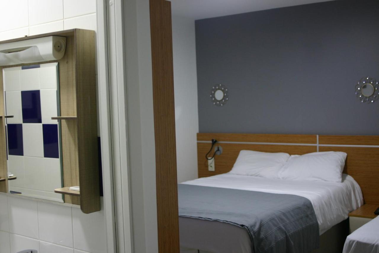 Helios Hotel Poitiers Ngoại thất bức ảnh