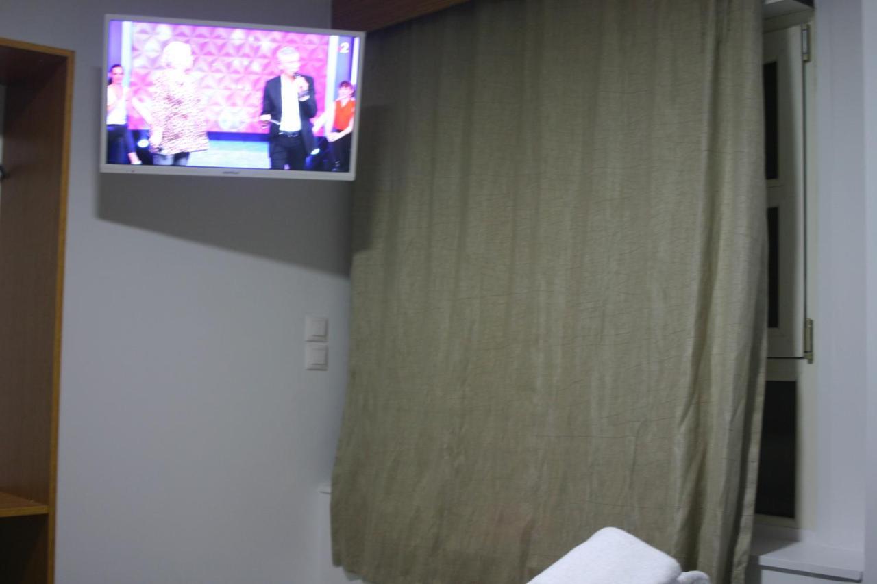 Helios Hotel Poitiers Ngoại thất bức ảnh