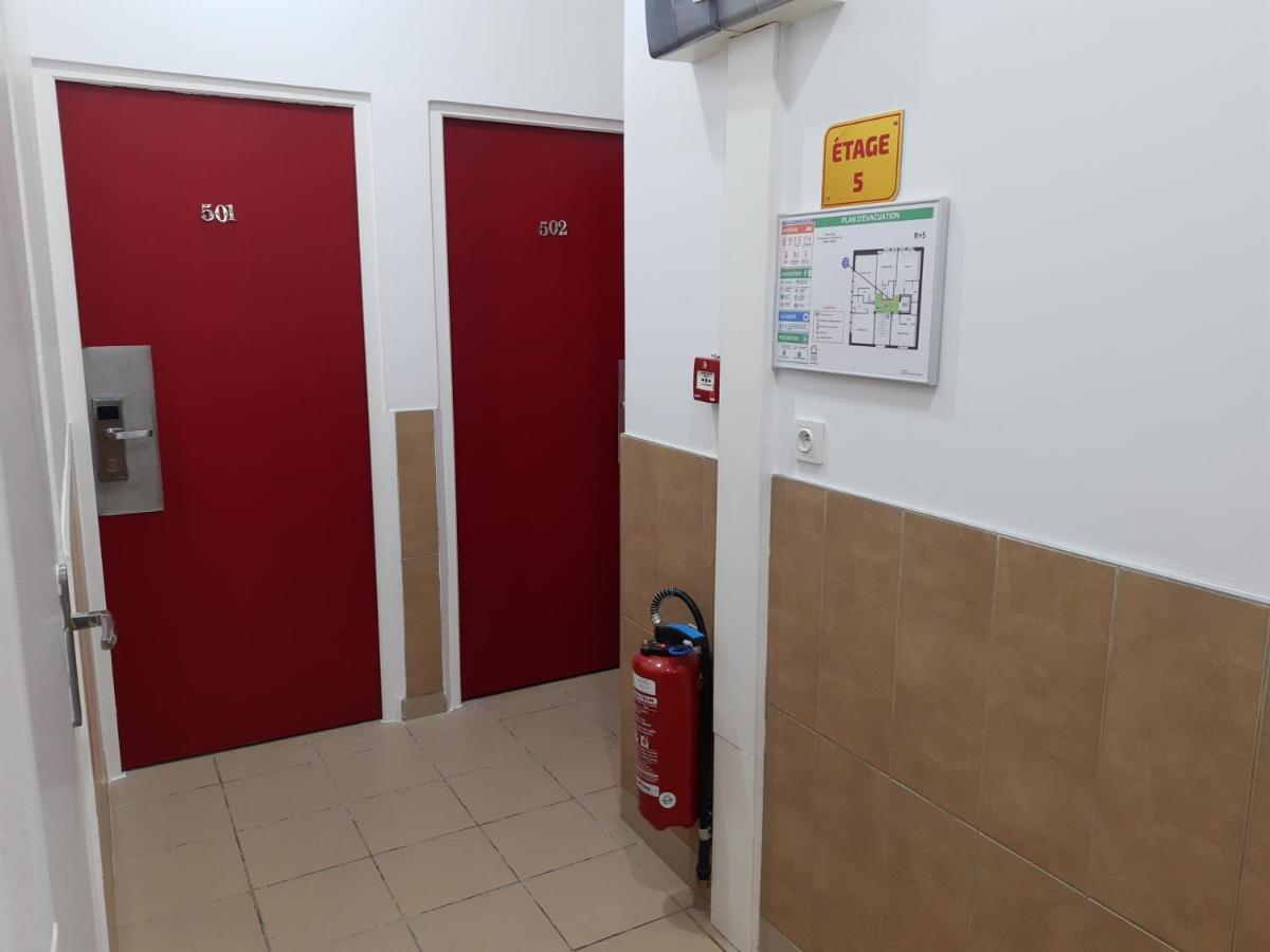 Helios Hotel Poitiers Ngoại thất bức ảnh