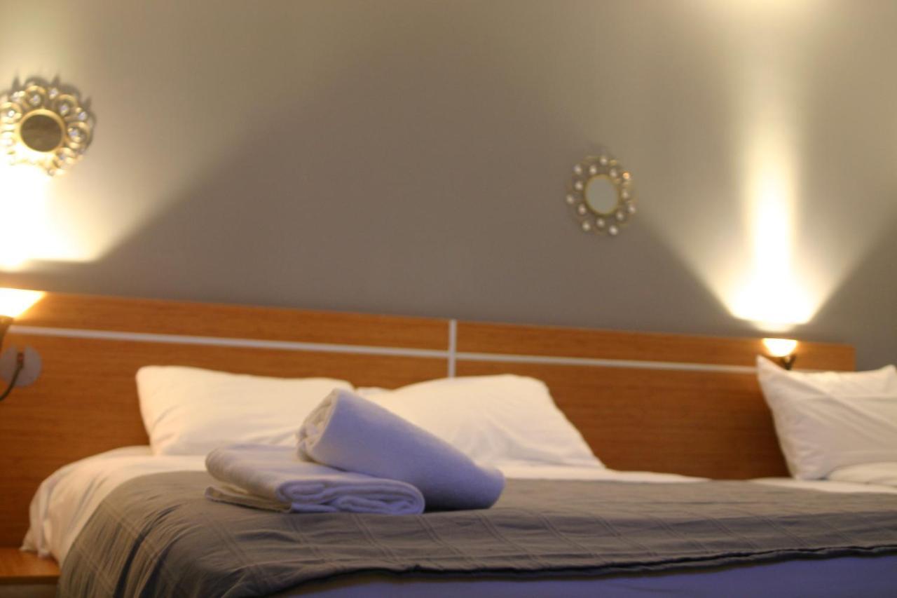 Helios Hotel Poitiers Ngoại thất bức ảnh