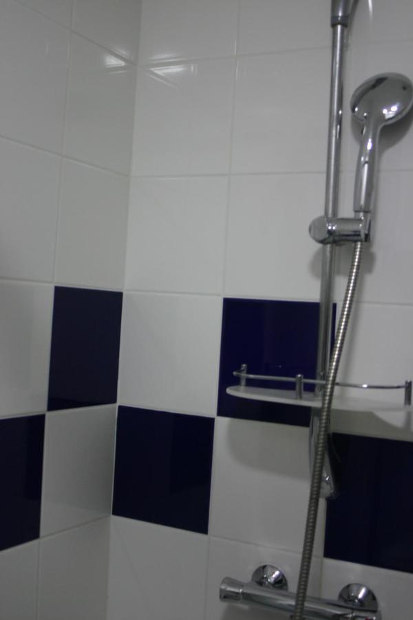 Helios Hotel Poitiers Ngoại thất bức ảnh